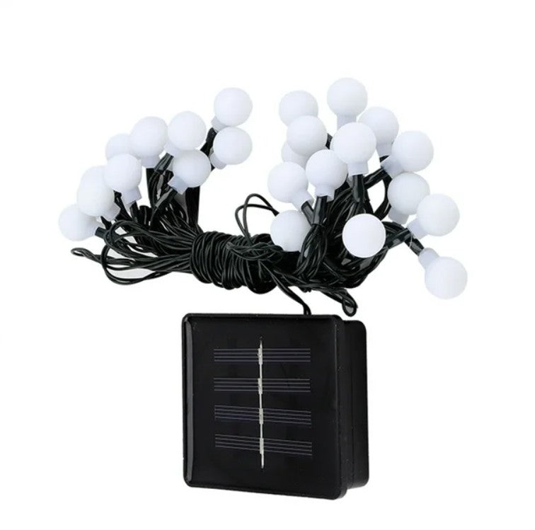Ghirlanda luminoasa cu panou solar, UBX®, 50 becuri alb mat, 7 m, lumina alb cald, 8 moduri de iluminare, 2V, 110 mAh Ghirlanda luminoasa cu panou solar, UBX®, 50 becuri alb mat, 7 m, lumina alb cald, 8 moduri de iluminare, 2V, 110 mAh